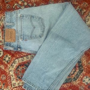 Levi vintage mom jeans